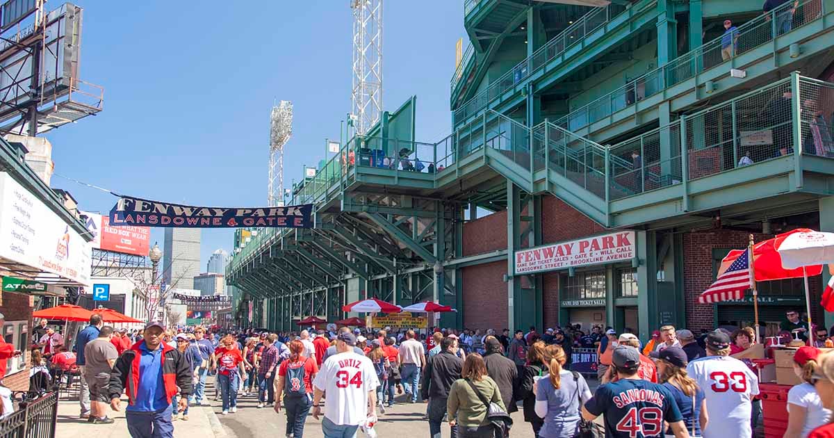 Fenway Park – Traveling with Justin