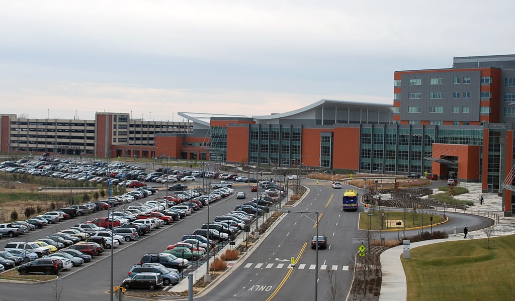 Front façade view of the Defense Logistics Agency Headquarters at Fort Belvoir. 