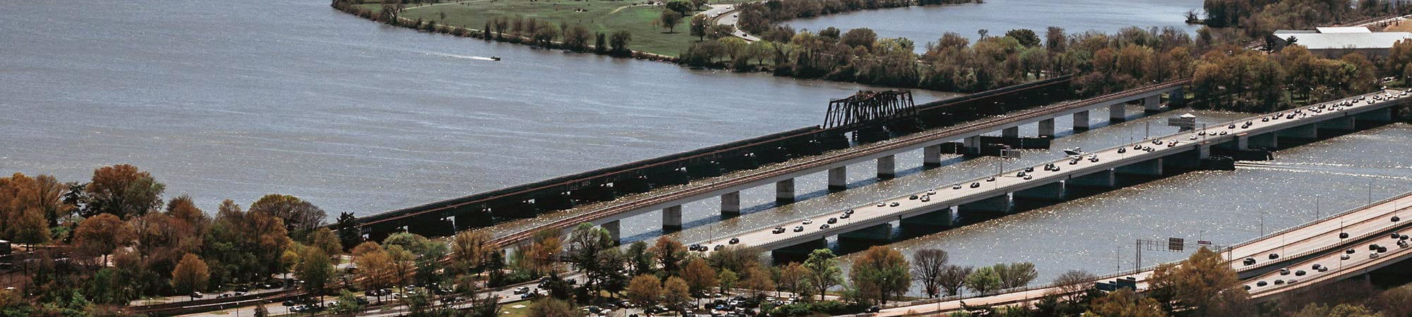 An aerial view of Long Bridge across the Potomac and the Jefferson Memorial in Washington, DC.