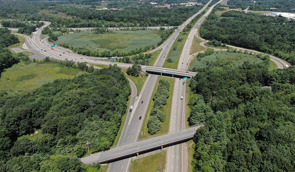 Aerial view of 495/90